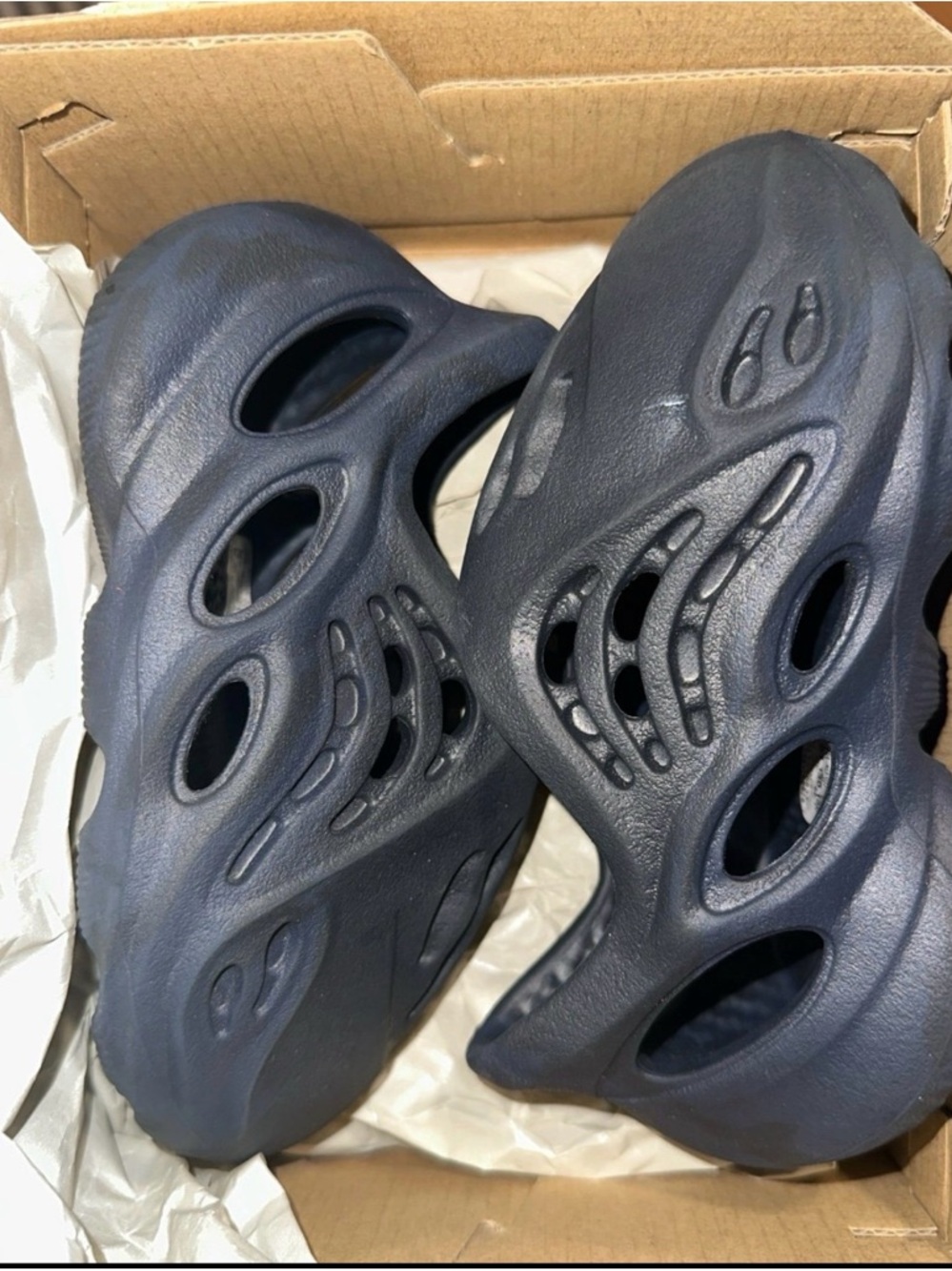 adidas Yeezy Kids Foam Runners
